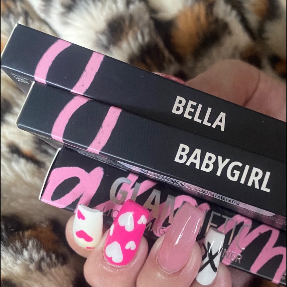 Glamnetic Lashes and Eyeliner